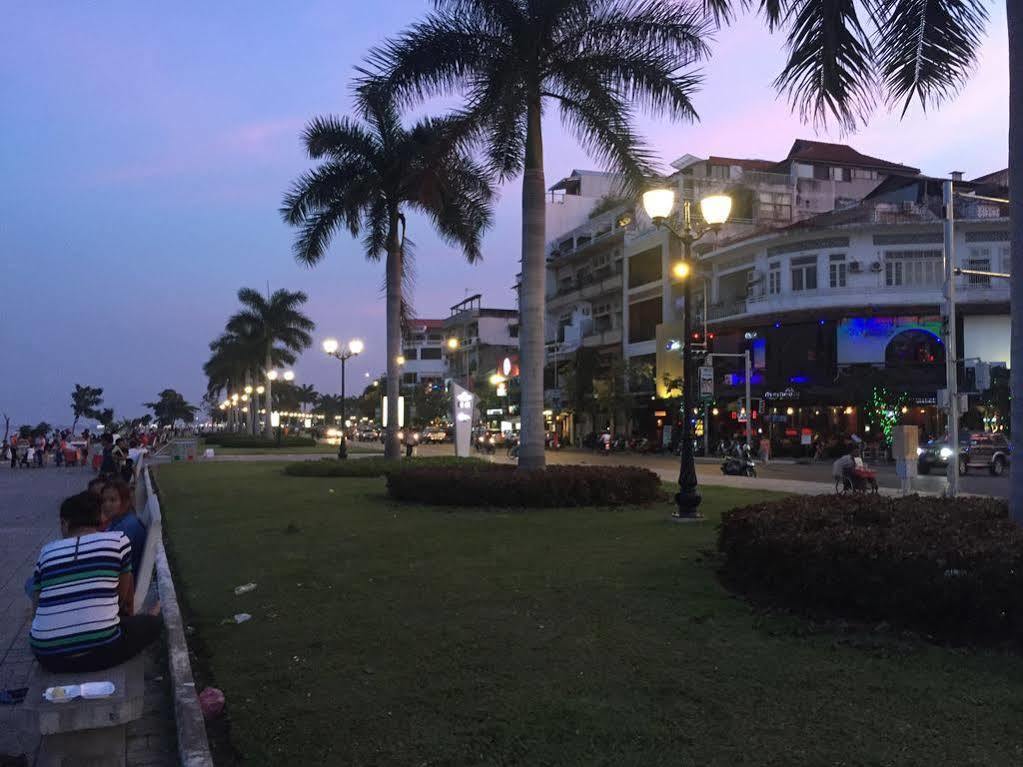 One Stop Hostel Phnom Penh Exterior photo