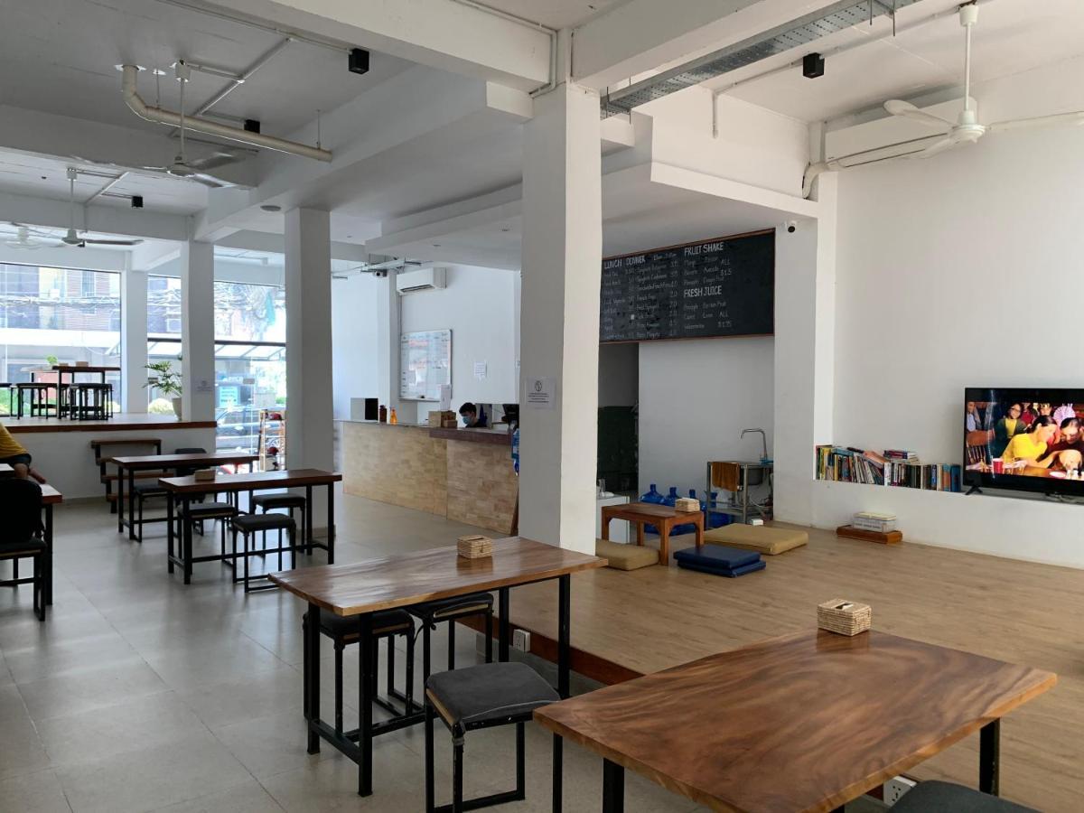 One Stop Hostel Phnom Penh Exterior photo